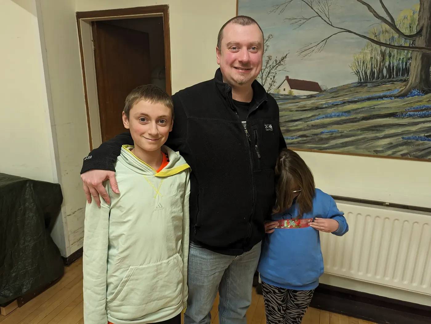 Simon Waddingham with two of his children
